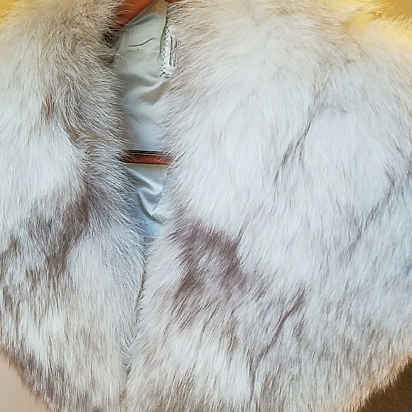 mckelvey's Accessories - Saga fox fur shawls  brand Mckelvey's5